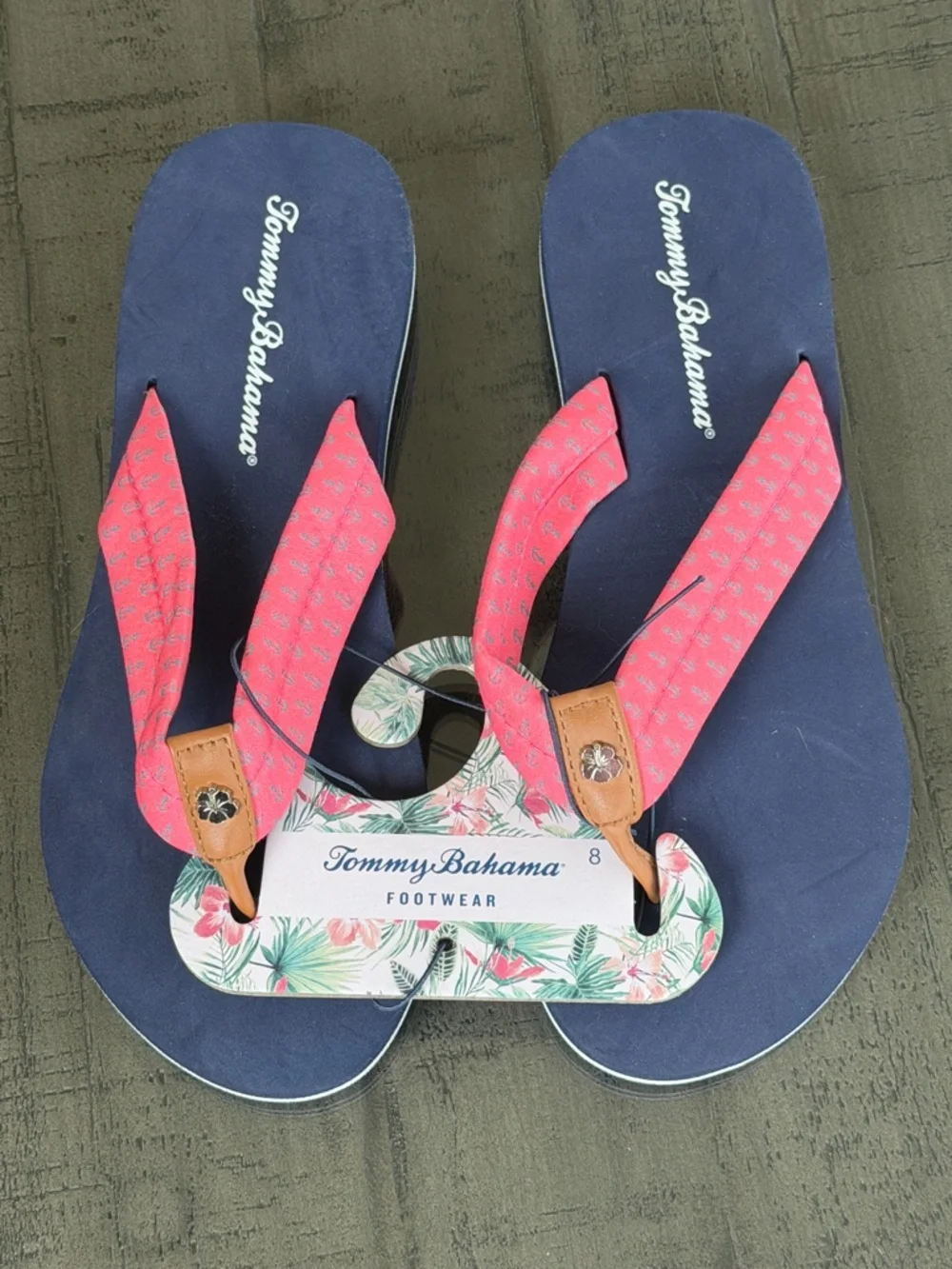 Tommy Bahama Navy Sandals with Coral Straps. Womens Size 8. NWT